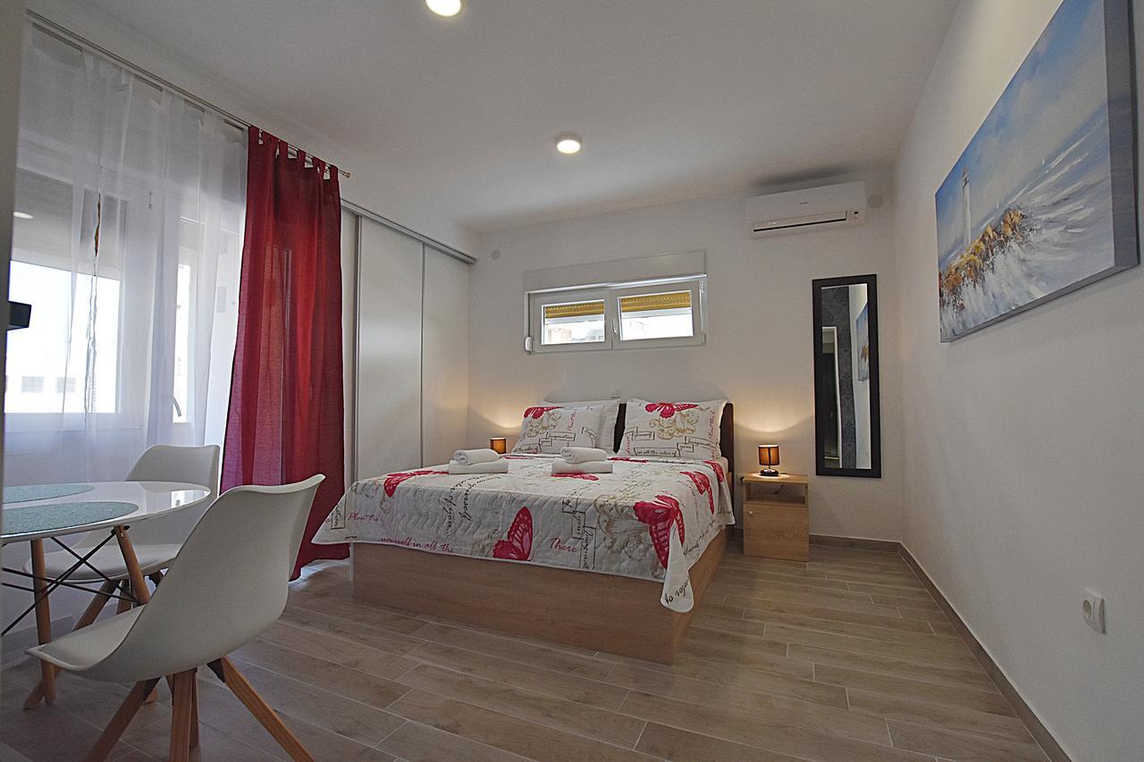 Borna & Roko Apartments Free Parking Zadar Exterior photo
